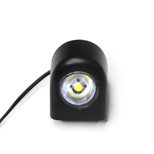 przednia-lampa-hulajnoga-Xiaomi.jpg