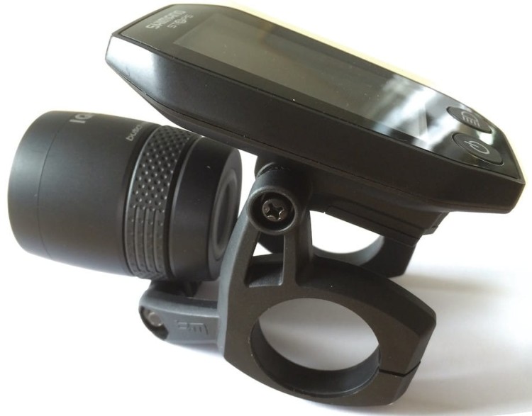 UCHWYT DO LAMPY ZINTEGROWANY Z SHIMANO STEPS