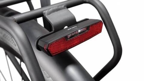 lampa-axa-tylna-juno-sklepebike.pl.jpg