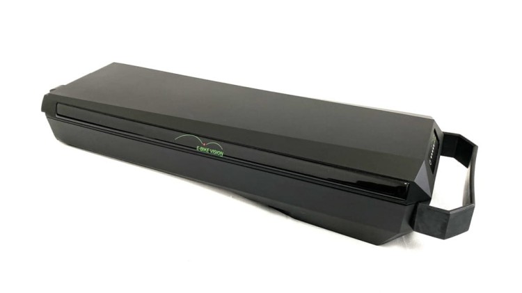 Bateria-zamiennik-BOSCH-540- Wh-15-Ah-bagażnik .jpg