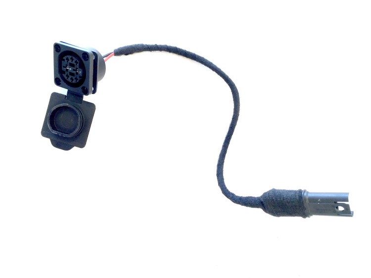 kabel-ladowania-baterii-bmz-v10-panasonic-8585053837435.jpg