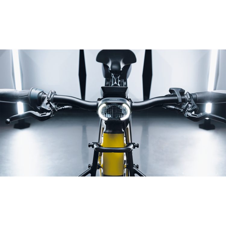 m99-pro-2-reflektor-do-e-bike-45-km-sklepebike.pl.png