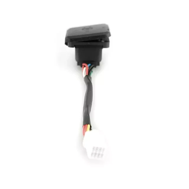 500039-FIT-Ladebuchse-4Fix-mit-Gummikappe.webp