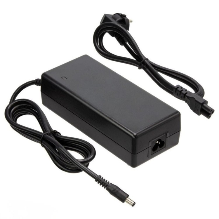 Ladowarka-do-roweru-elektrycznego-24V-2A-jack.jpg