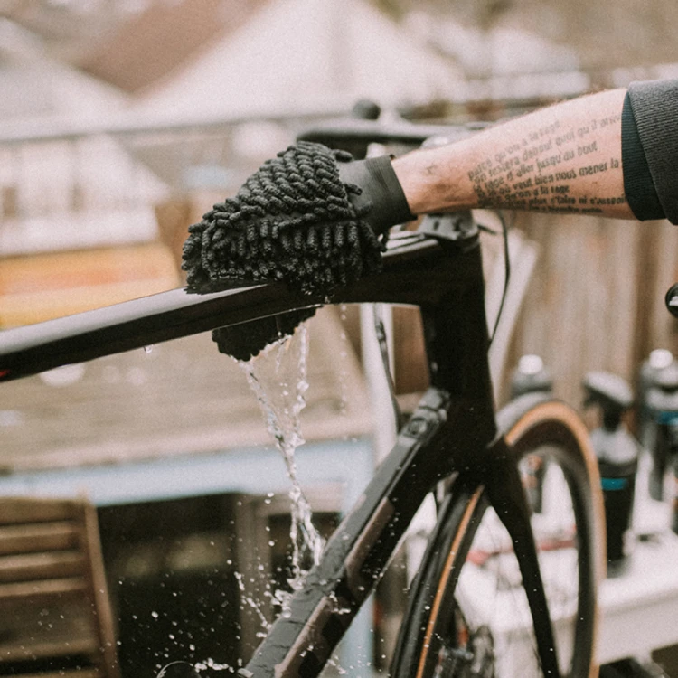 rekawica z mikrofibry do mycia roweru dynamic wash glove