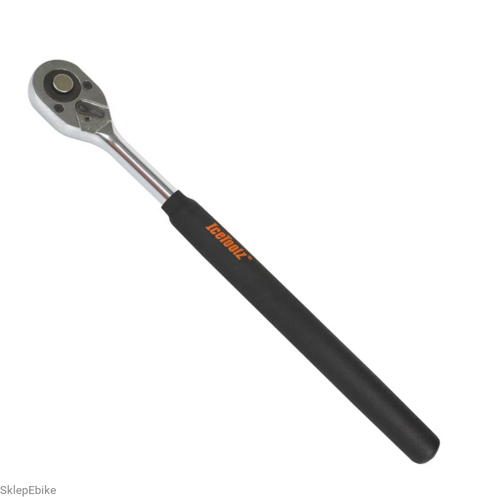 Klucz IceToolz 43R41 z grzechotką