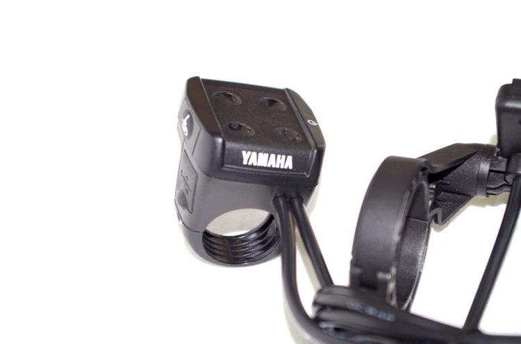 pilot-uchwyt-do-yamaha-2016-4055149110178.jpg