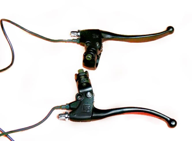 Klamki-hamulca-dźwignie-rower-elektryczny-sklep-ebike.jpg