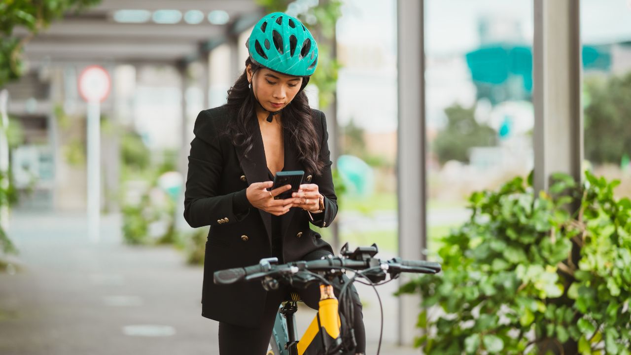 Jaki uchwyt na telefon do roweru? Wygoda i bezpieczeństwo podczas jazdy
